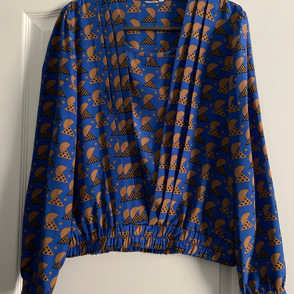 Long sleeves shirt